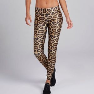 Terez NWT Leopard Goals Hi-Shine Leggings